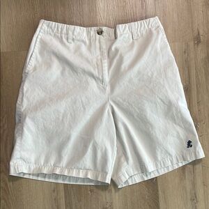 Men’s Walt Disney world shorts size medium
